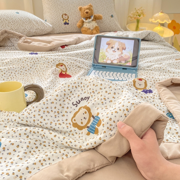 91家纺网 家纺一手货源 找家纺 憨豆家纺 2026新款云朵棉被水洗棉印花新疆棉花夏被夏凉被空调被子直播被芯（常年有货） 小狮子