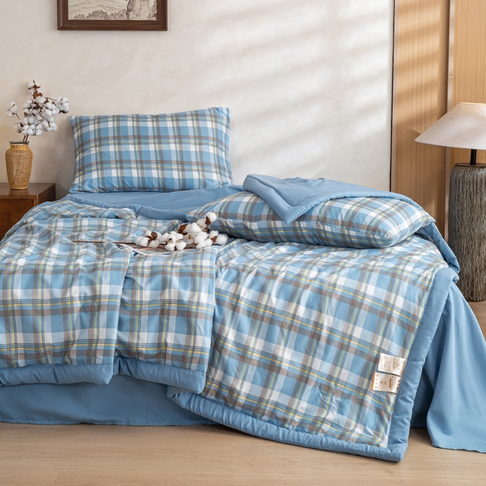 91家纺网 家纺一手货源 找家纺 憨豆家纺 2026新款无印风水洗棉新疆棉花夏被格子夏凉被空调被子直播被芯 蓝中格