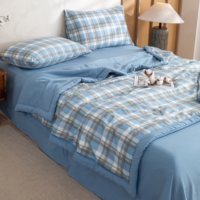 91家纺网 家纺一手货源 找家纺 憨豆家纺 2026新款无印风水洗棉新疆棉花夏被格子夏凉被空调被子直播被芯 蓝中格