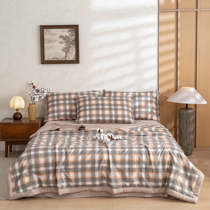 91家纺网 家纺一手货源 找家纺 憨豆家纺 2026新款无印风水洗棉新疆棉花夏被格子夏凉被空调被子直播被芯 咖中格