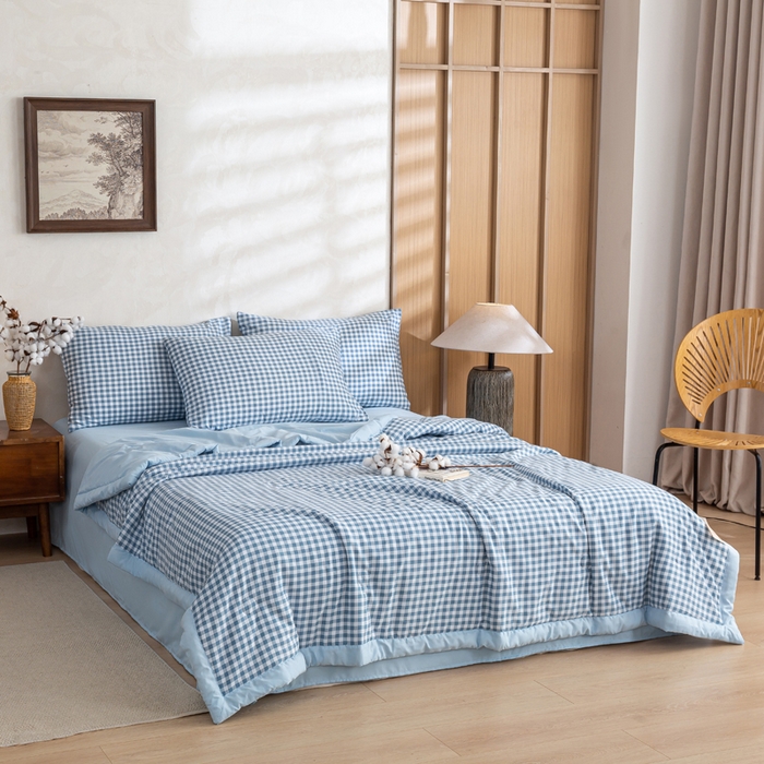 91家纺网 家纺一手货源 找家纺 憨豆家纺 2026新款无印风水洗棉新疆棉花夏被格子夏凉被空调被子直播被芯 小蓝格