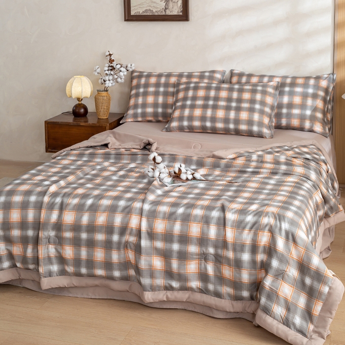 91家纺网 家纺一手货源 找家纺 憨豆家纺 2026新款无印风水洗棉新疆棉花夏被格子夏凉被空调被子直播被芯 咖中格