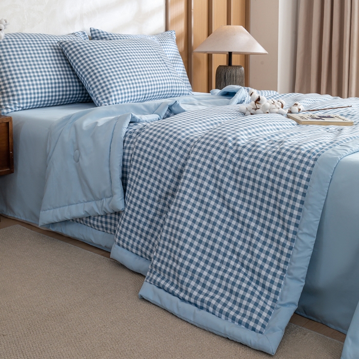 91家纺网 家纺一手货源 找家纺 憨豆家纺 2026新款无印风水洗棉新疆棉花夏被格子夏凉被空调被子直播被芯 小蓝格