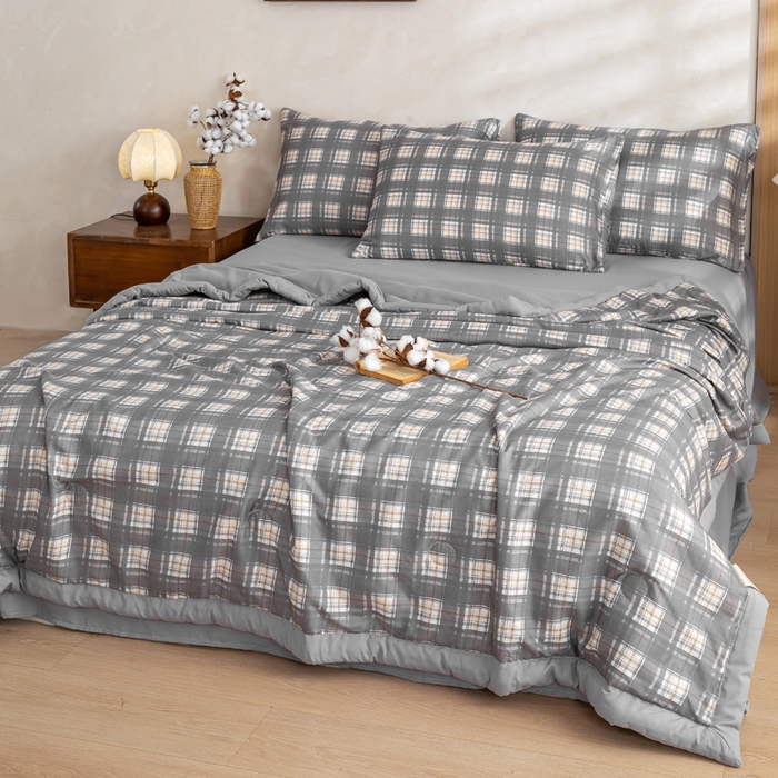 91家纺网 家纺一手货源 找家纺 憨豆家纺 2026新款无印风水洗棉新疆棉花夏被格子夏凉被空调被子直播被芯 简兮格