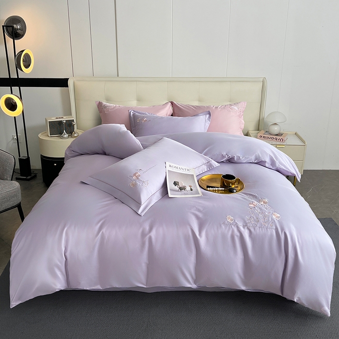 91家纺网 家纺一手货源 找家纺 帛美家纺 2026新款全棉纯棉轻奢绣花四件套 花柔-罗兰紫