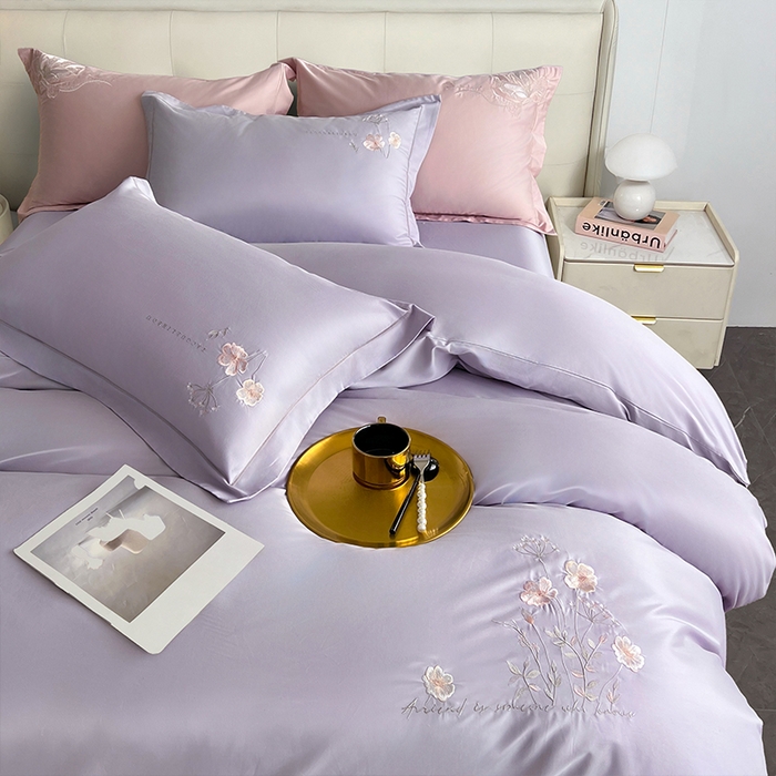 91家纺网 家纺一手货源 找家纺 帛美家纺 2026新款全棉纯棉轻奢绣花四件套 花柔-罗兰紫
