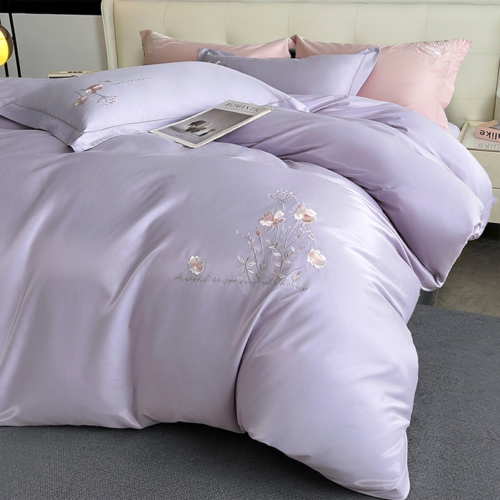 91家纺网 家纺一手货源 找家纺 帛美家纺 2026新款全棉纯棉轻奢绣花四件套 花柔-罗兰紫