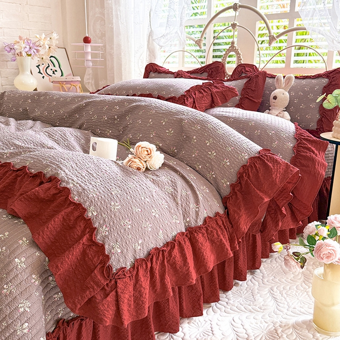 91家纺网 家纺一手货源 找家纺 韩约家纺 2026新款法式大花边泡芙棉床盖款被套四件套 花见喜