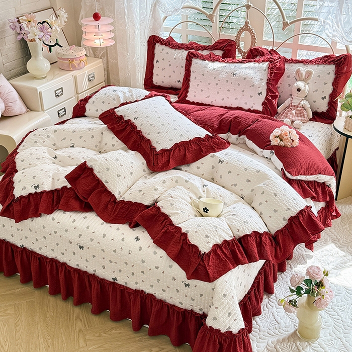 91家纺网 家纺一手货源 找家纺 韩约家纺 2026新款法式大花边泡芙棉床盖款被套四件套 爱心蝴蝶结