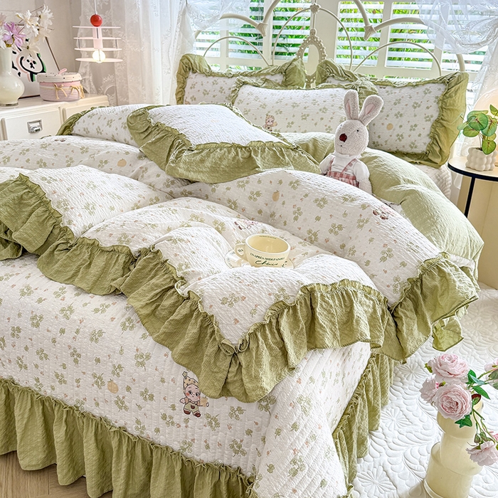 91家纺网 家纺一手货源 找家纺 韩约家纺 2026新款法式大花边泡芙棉床盖款被套四件套 摩卡人生