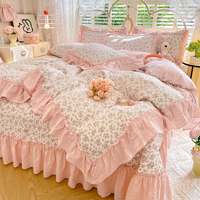 91家纺网 家纺一手货源 找家纺 韩约家纺 2026新款法式大花边泡芙棉床盖款被套四件套 花涧