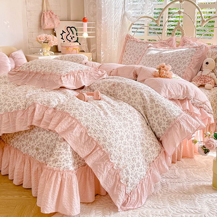 91家纺网 家纺一手货源 找家纺 韩约家纺 2026新款法式大花边泡芙棉床盖款被套四件套 花涧