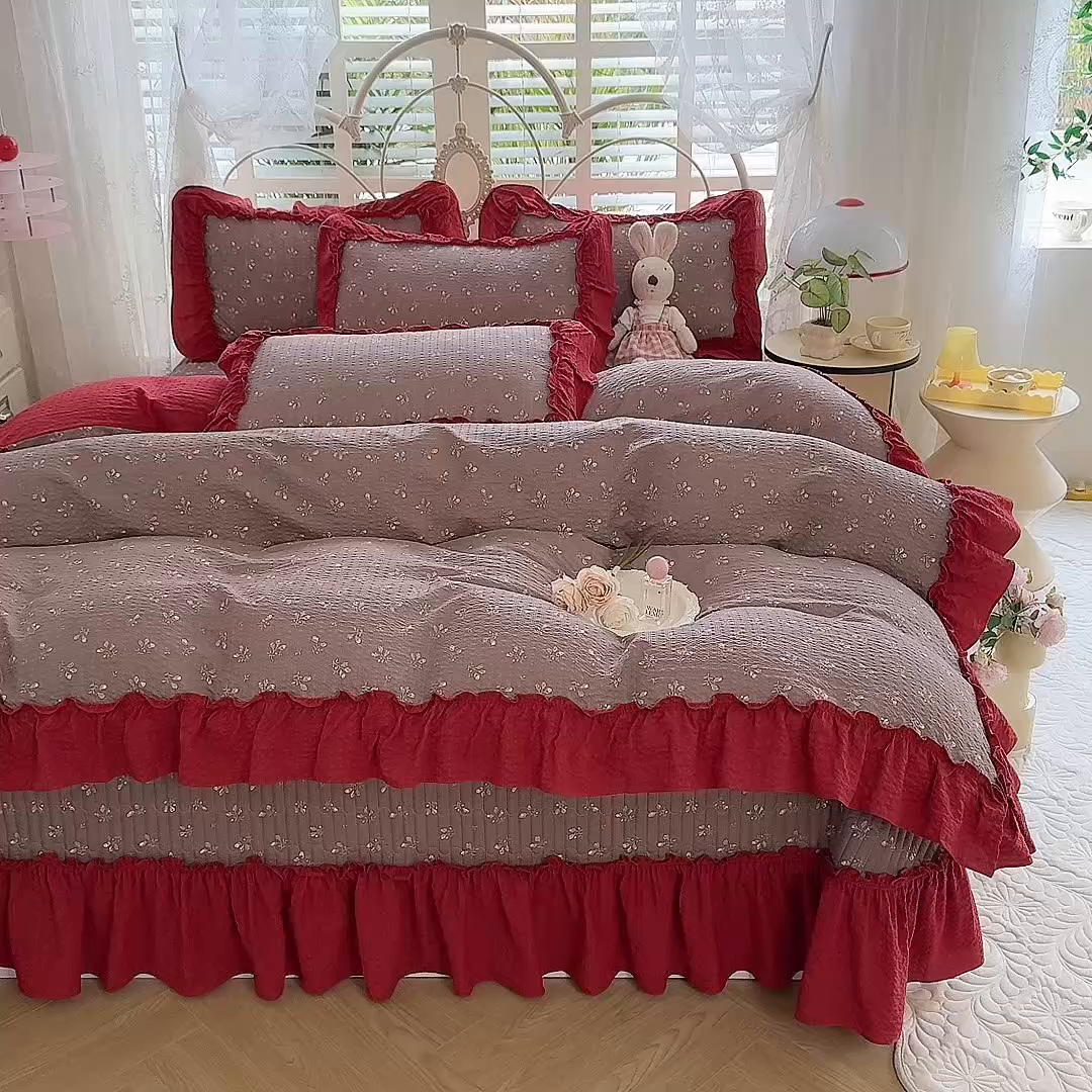 91家纺网 家纺一手货源 找家纺 韩约家纺 2026新款法式大花边泡芙棉床盖款被套四件套 花见喜