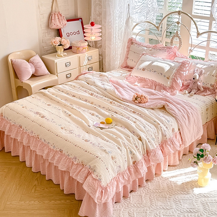 91家纺网 家纺一手货源 找家纺 韩约家纺 2026新款法式大花边泡芙棉床盖款夏被夏凉被空调被四件套 甜心kitty