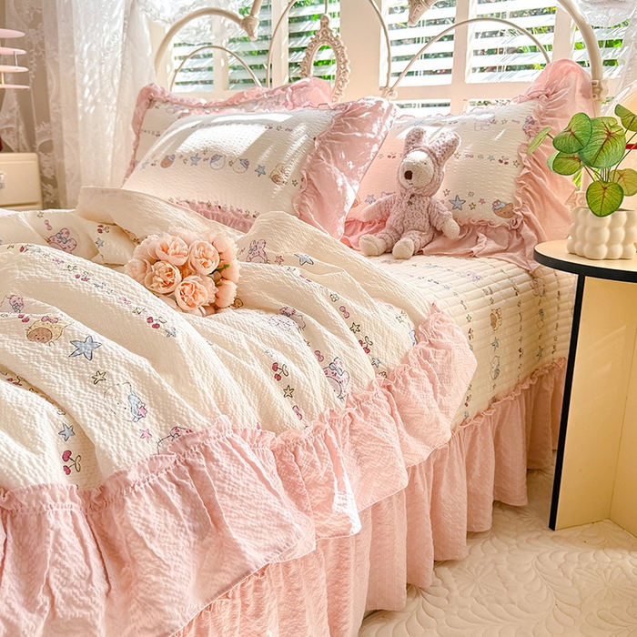 91家纺网 家纺一手货源 找家纺 韩约家纺 2026新款法式大花边泡芙棉床盖款夏被夏凉被空调被四件套 甜心kitty