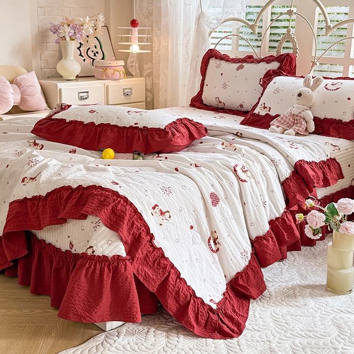 91家纺网 家纺一手货源 找家纺 韩约家纺 2026新款法式大花边泡芙棉床盖款夏被夏凉被空调被四件套 马上鸿运