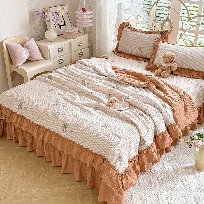 91家纺网 家纺一手货源 找家纺 韩约家纺 2026新款法式大花边泡芙棉床盖款夏被夏凉被空调被四件套 蝴蝶结