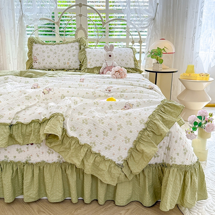 91家纺网 家纺一手货源 找家纺 韩约家纺 2026新款法式大花边泡芙棉床盖款夏被夏凉被空调被四件套 摩卡人生