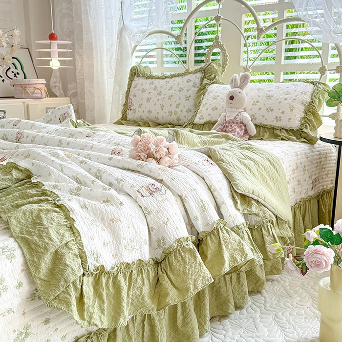 91家纺网 家纺一手货源 找家纺 韩约家纺 2026新款法式大花边泡芙棉床盖款夏被夏凉被空调被四件套 摩卡人生