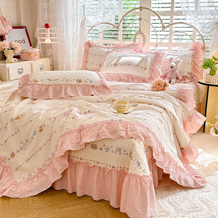 91家纺网 家纺一手货源 找家纺 韩约家纺 2026新款法式大花边泡芙棉床盖款夏被夏凉被空调被四件套 甜心kitty