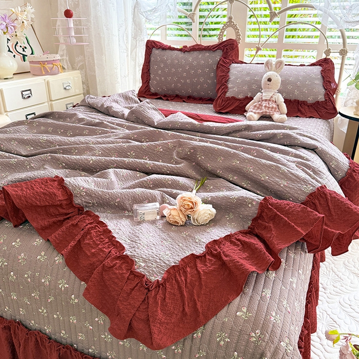 91家纺网 家纺一手货源 找家纺 韩约家纺 2026新款法式大花边泡芙棉床盖款夏被夏凉被空调被四件套 花见喜