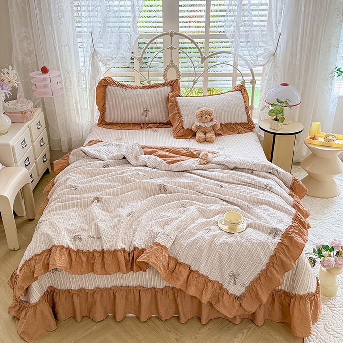 91家纺网 家纺一手货源 找家纺 韩约家纺 2026新款法式大花边泡芙棉床盖款夏被夏凉被空调被四件套 蝴蝶结