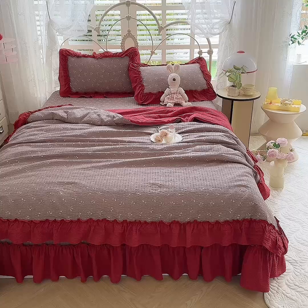 91家纺网 家纺一手货源 找家纺 韩约家纺 2026新款法式大花边泡芙棉床盖款夏被夏凉被空调被四件套 花见喜