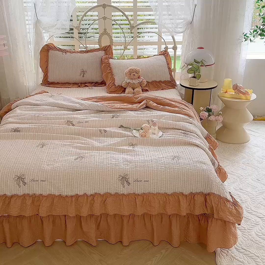 91家纺网 家纺一手货源 找家纺 韩约家纺 2026新款法式大花边泡芙棉床盖款夏被夏凉被空调被四件套 蝴蝶结