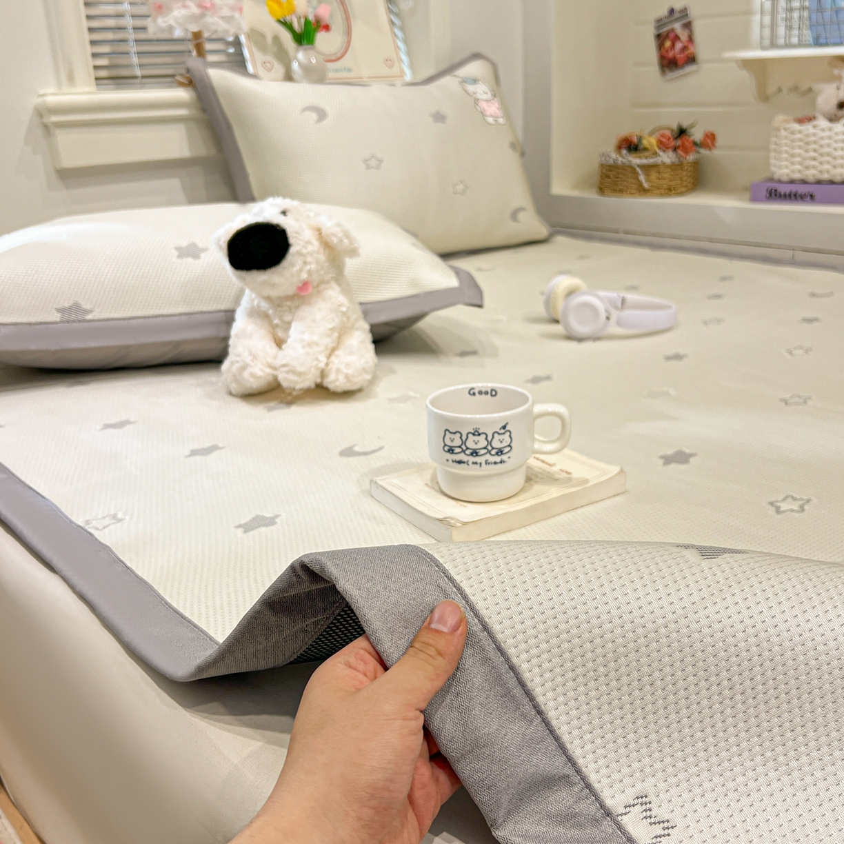 91家纺网 家纺一手货源 找家纺 川悦生活 2026新款凉感提花绣花豆豆席 幸福喵喵