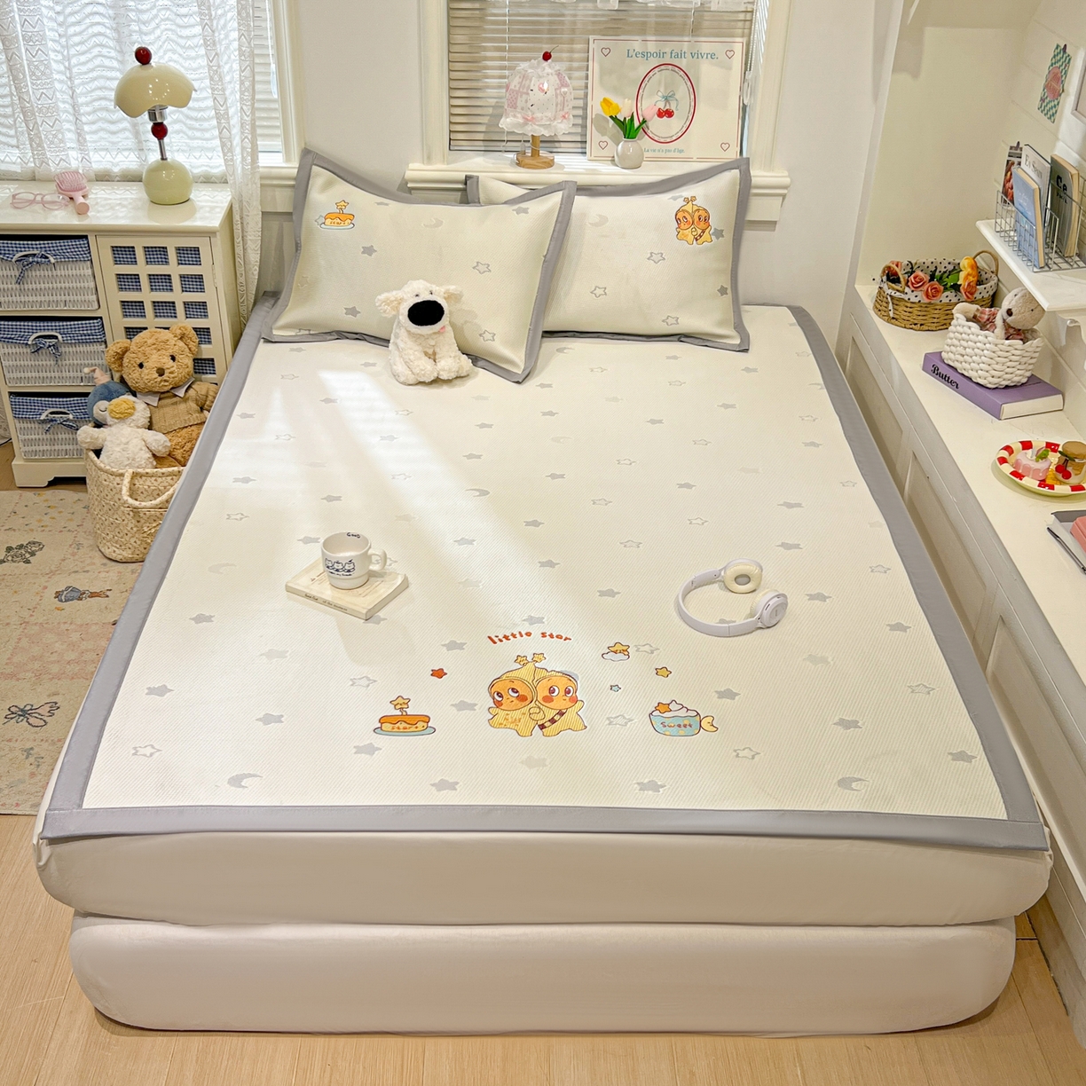 91家纺网 家纺一手货源 找家纺 川悦生活 2026新款凉感提花绣花豆豆席 星仔派对