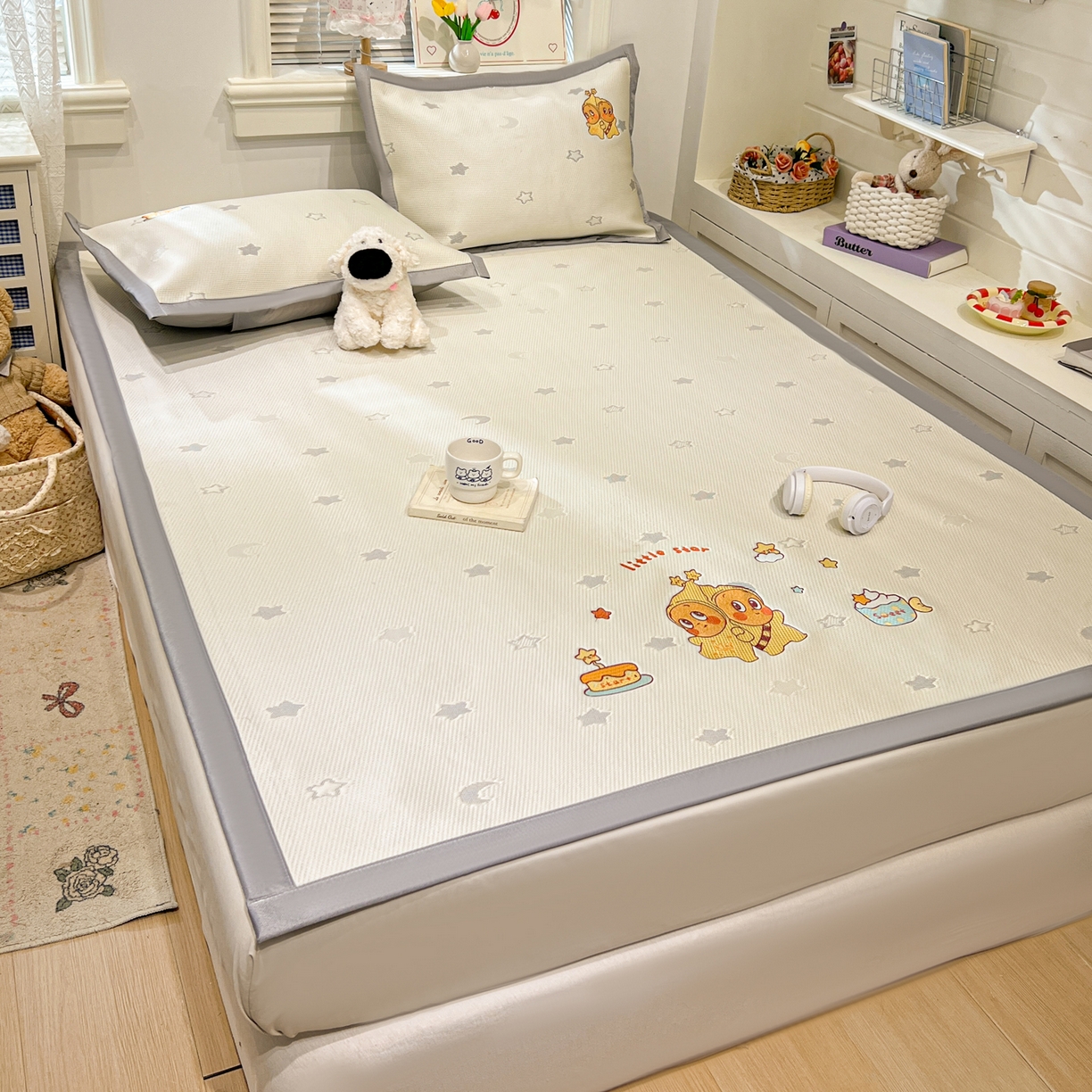 91家纺网 家纺一手货源 找家纺 川悦生活 2026新款凉感提花绣花豆豆席 星仔派对