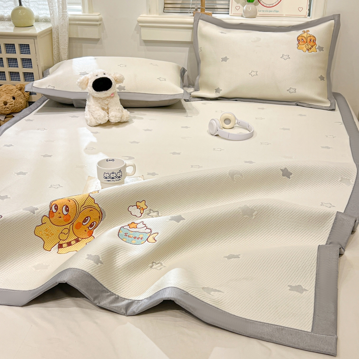 91家纺网 家纺一手货源 找家纺 川悦生活 2026新款凉感提花绣花豆豆席 星仔派对