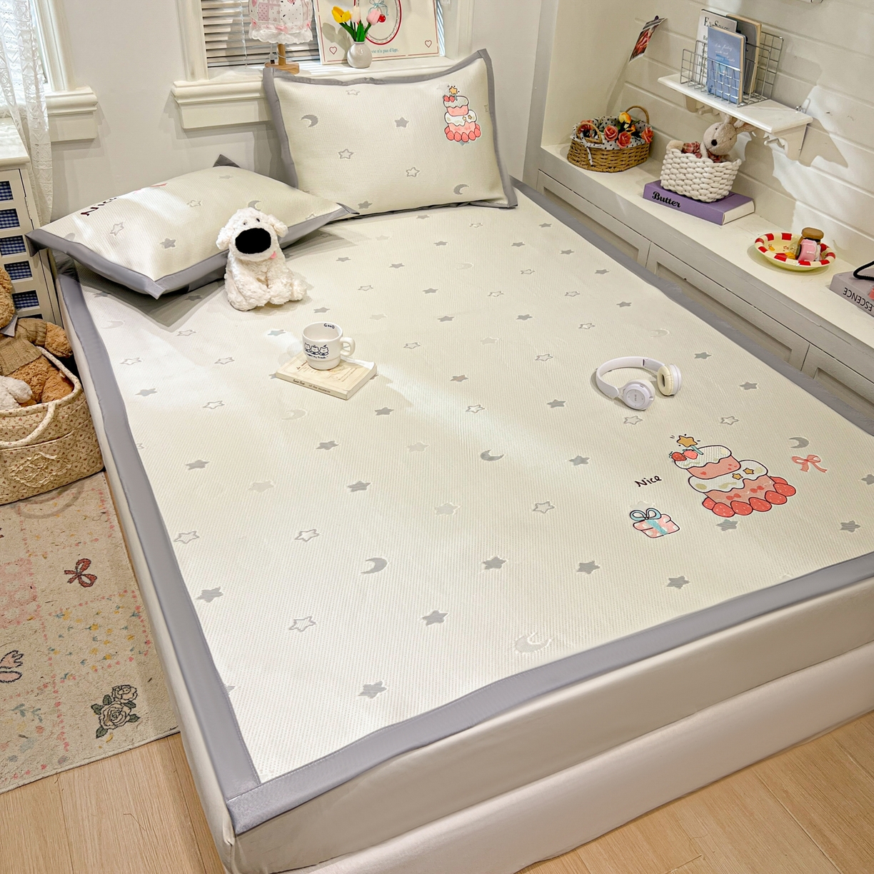 91家纺网 家纺一手货源 找家纺 川悦生活 2026新款凉感提花绣花豆豆席 奶油草莓