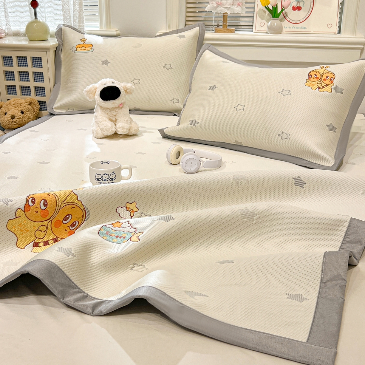 91家纺网 家纺一手货源 找家纺 川悦生活 2026新款凉感提花绣花豆豆席 星仔派对