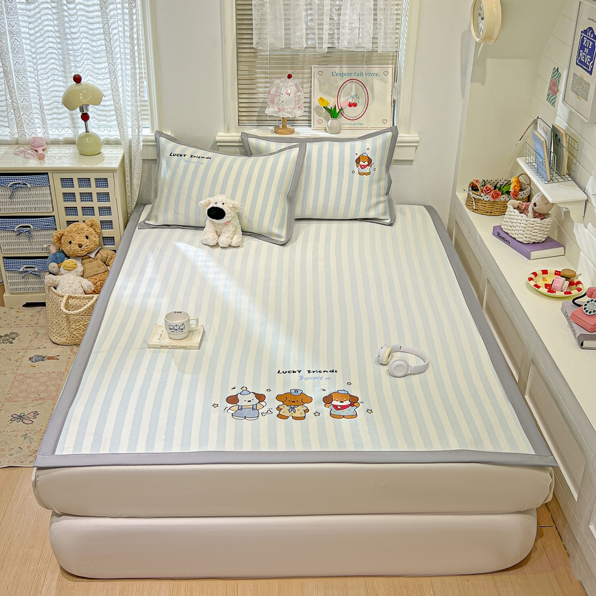 91家纺网 家纺一手货源 找家纺 川悦生活 2026新款凉感提花绣花豆豆席 快乐仔仔