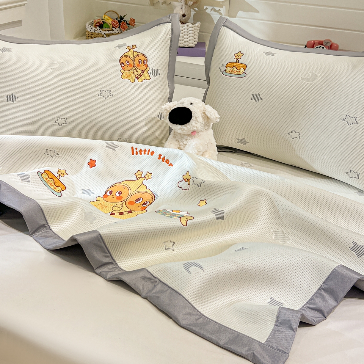 91家纺网 家纺一手货源 找家纺 川悦生活 2026新款凉感提花绣花豆豆席 星仔派对