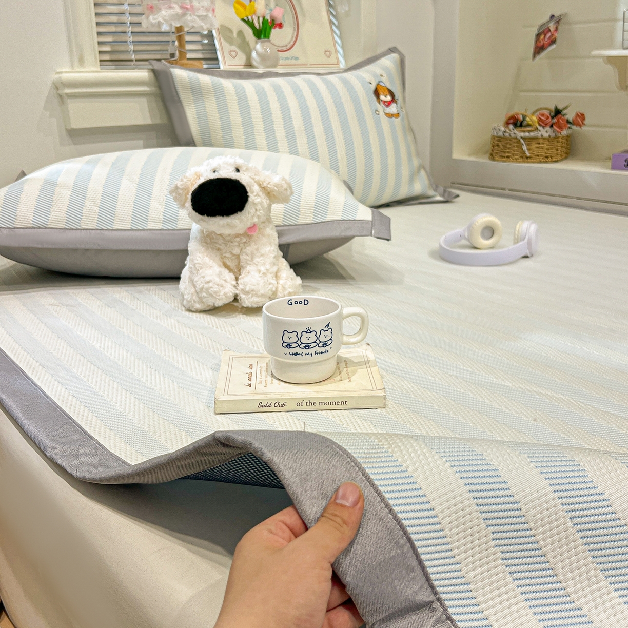 91家纺网 家纺一手货源 找家纺 川悦生活 2026新款凉感提花绣花豆豆席 快乐仔仔