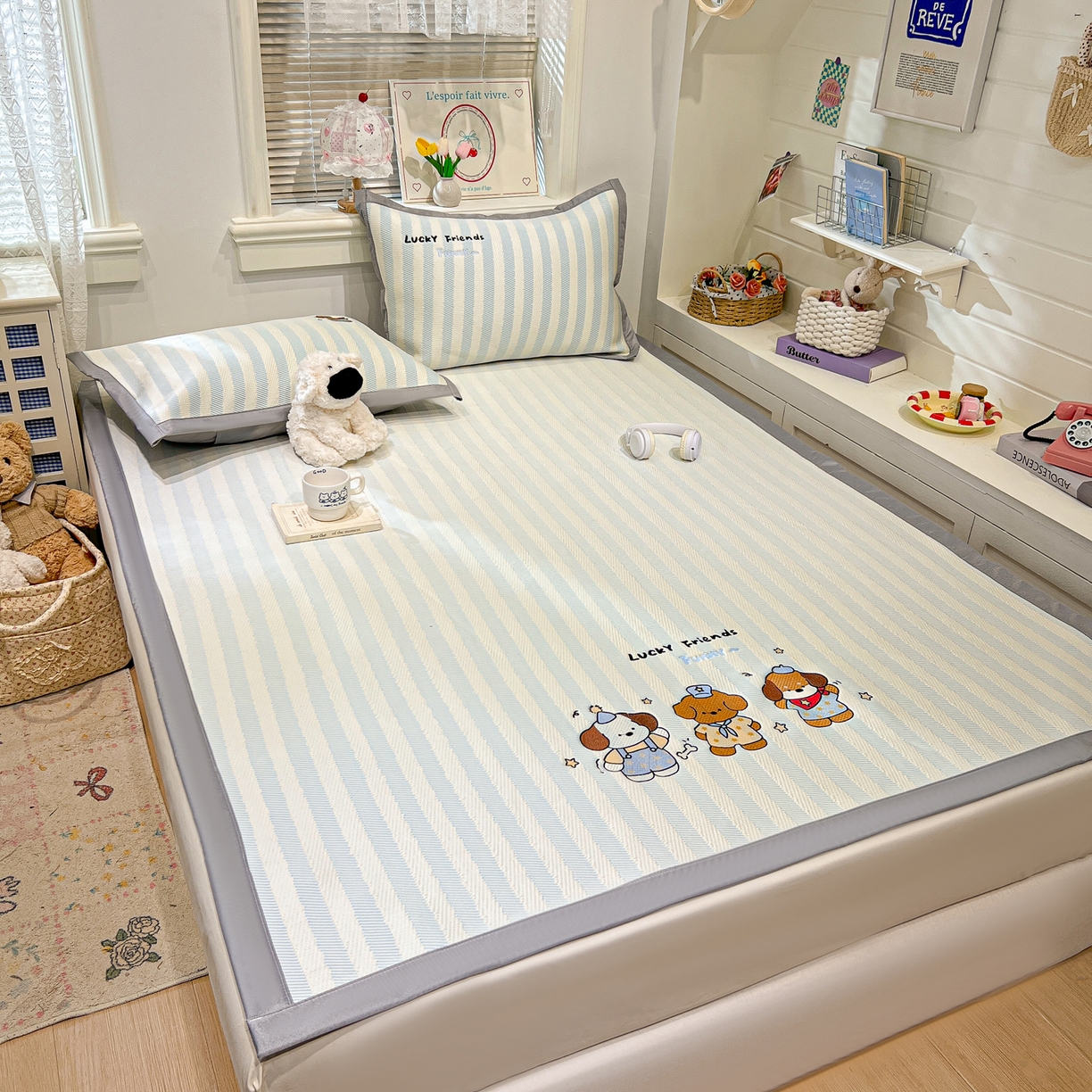 91家纺网 家纺一手货源 找家纺 川悦生活 2026新款凉感提花绣花豆豆席 快乐仔仔