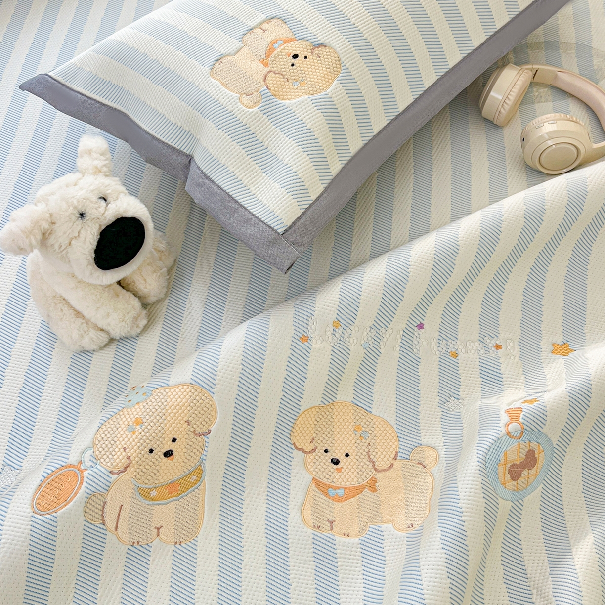 91家纺网 家纺一手货源 找家纺 川悦生活 2026新款凉感提花绣花豆豆席 宠物乐咖