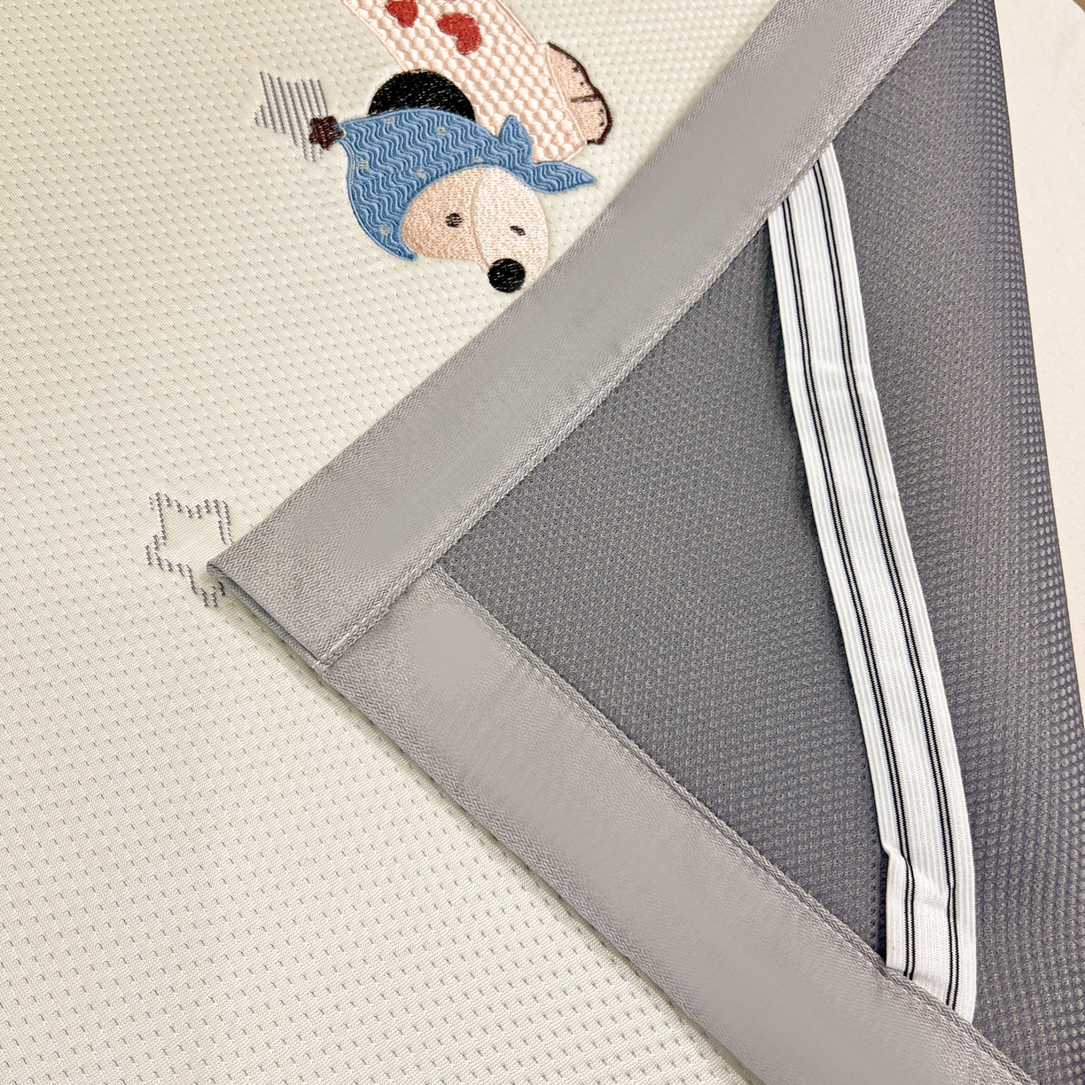 91家纺网 家纺一手货源 找家纺 川悦生活 2026新款凉感提花绣花豆豆席 咚咚小汪