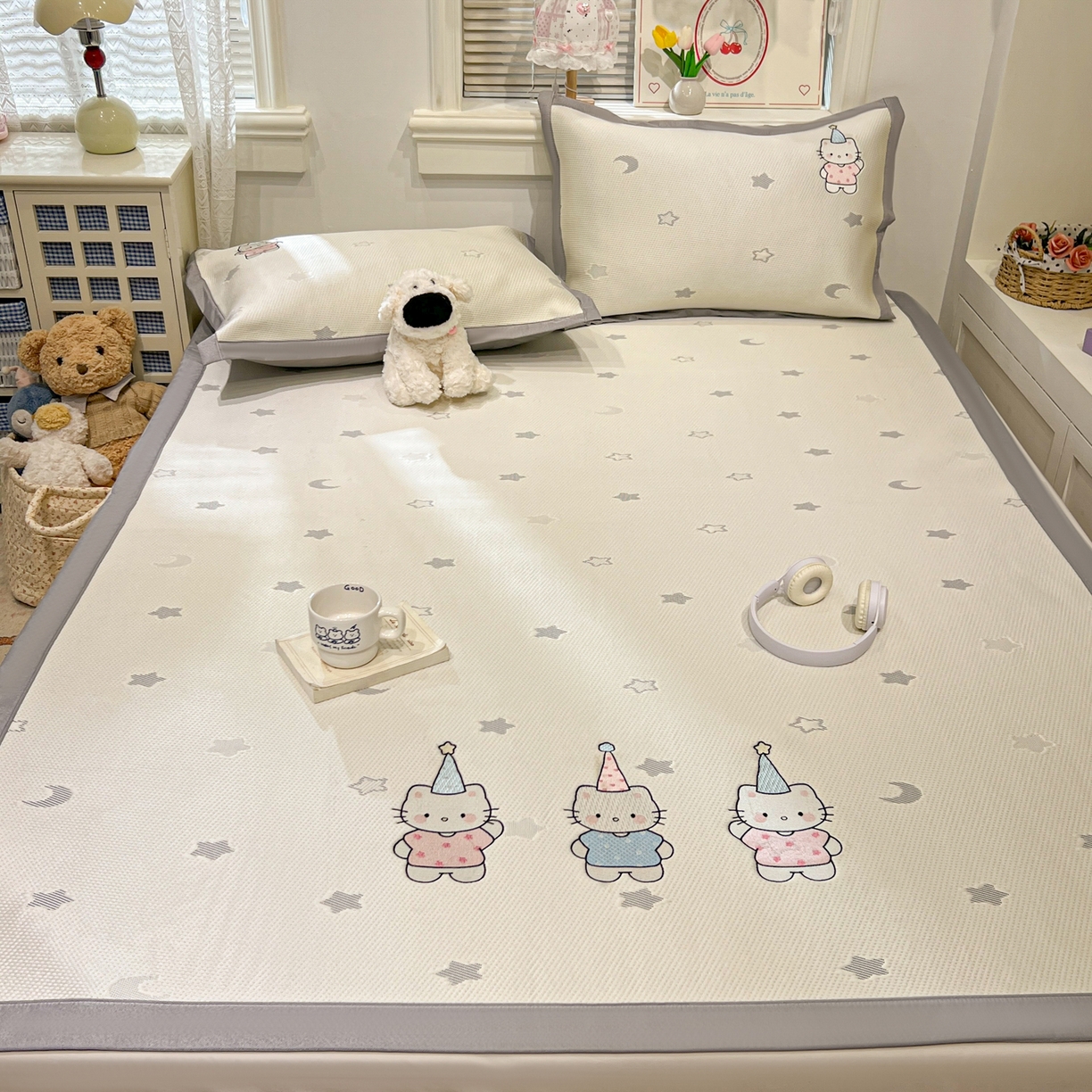 91家纺网 家纺一手货源 找家纺 川悦生活 2026新款凉感提花绣花豆豆席 幸福喵喵