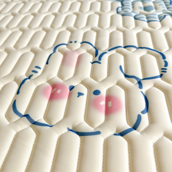 91家纺网 家纺一手货源 找家纺 沐慕 2026新款小清新凉感丝乳胶凉席三件套 爱心小兔