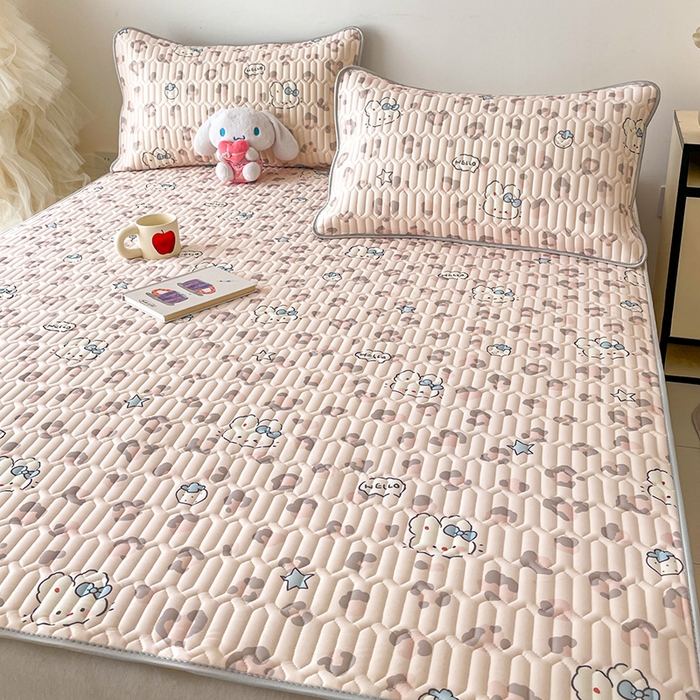 91家纺网 家纺一手货源 找家纺 沐慕 2026新款小清新凉感丝乳胶凉席三件套 豹纹小兔