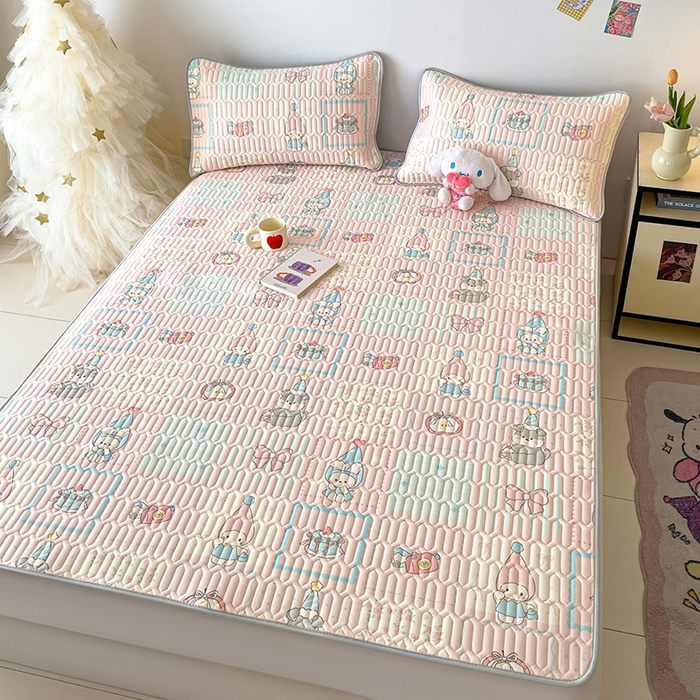 91家纺网 家纺一手货源 找家纺 沐慕 2026新款小清新凉感丝乳胶凉席三件套 粉格帽宠