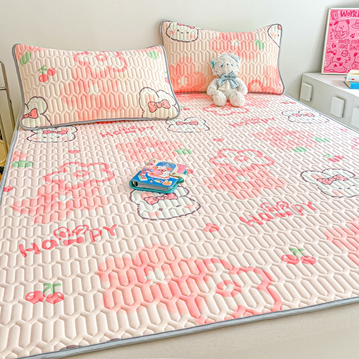 91家纺网 家纺一手货源 找家纺 沐慕 2026新款小清新凉感丝乳胶凉席三件套 花花粉兔