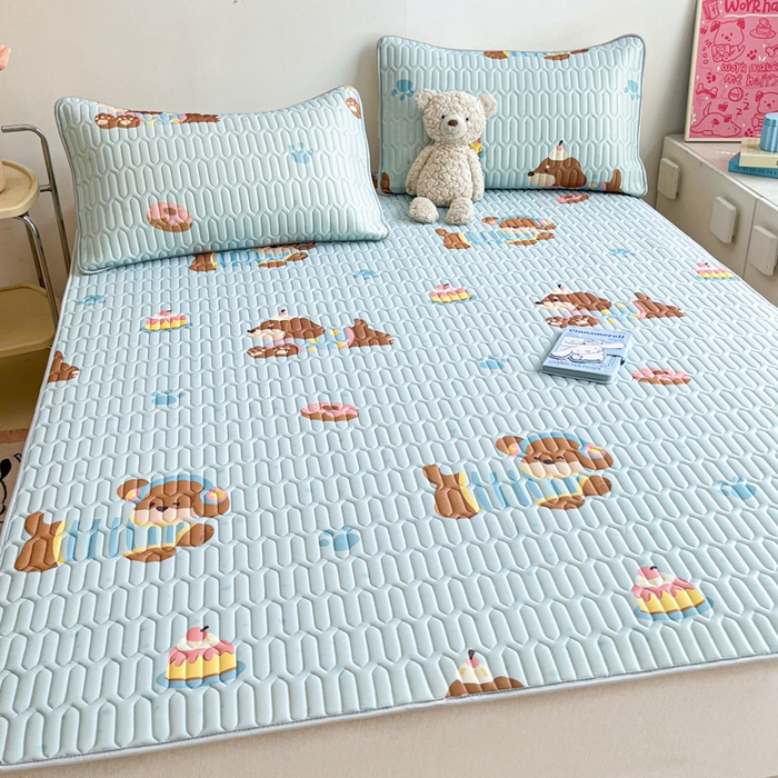 91家纺网 家纺一手货源 找家纺 沐慕 2026新款小清新凉感丝乳胶凉席三件套 腊肠狗