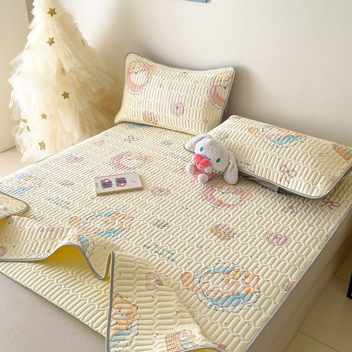 91家纺网 家纺一手货源 找家纺 沐慕 2026新款小清新凉感丝乳胶凉席三件套 萝莉猫