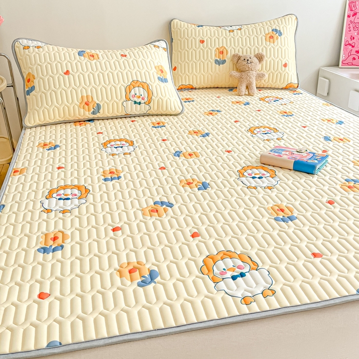 91家纺网 家纺一手货源 找家纺 沐慕 2026新款小清新凉感丝乳胶凉席三件套 萌萌鸭