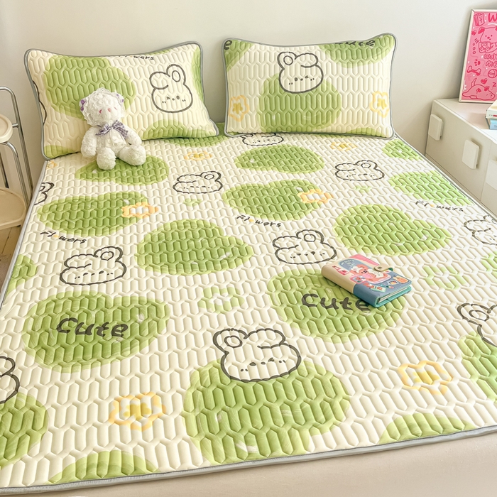 91家纺网 家纺一手货源 找家纺 沐慕 2026新款小清新凉感丝乳胶凉席三件套 森系兔