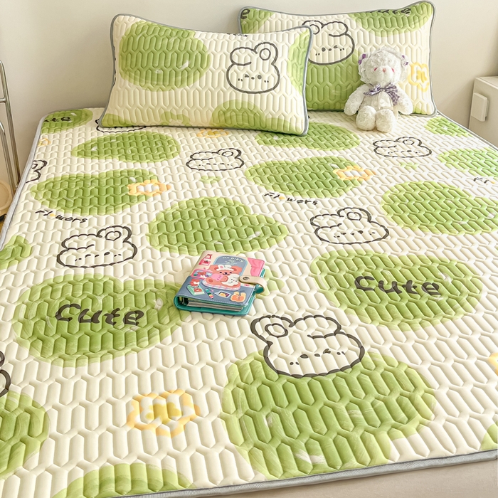 91家纺网 家纺一手货源 找家纺 沐慕 2026新款小清新凉感丝乳胶凉席三件套 森系兔